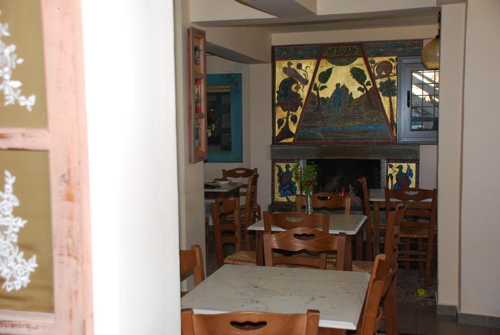 Hôtel To Greki à Livartzi Extérieur photo