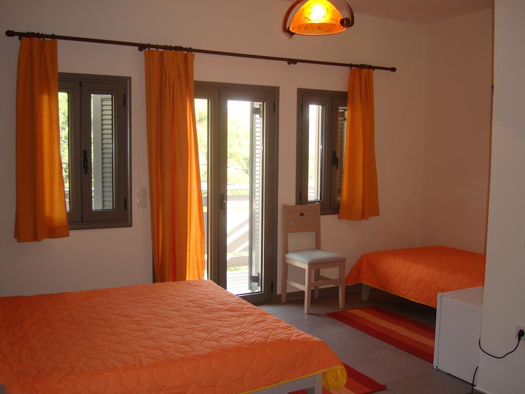 Hôtel To Greki à Livartzi Chambre photo
